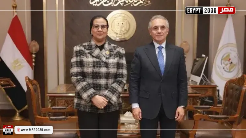 رئيسة المجلس القومي للمرأة تلتقي وزير العدل