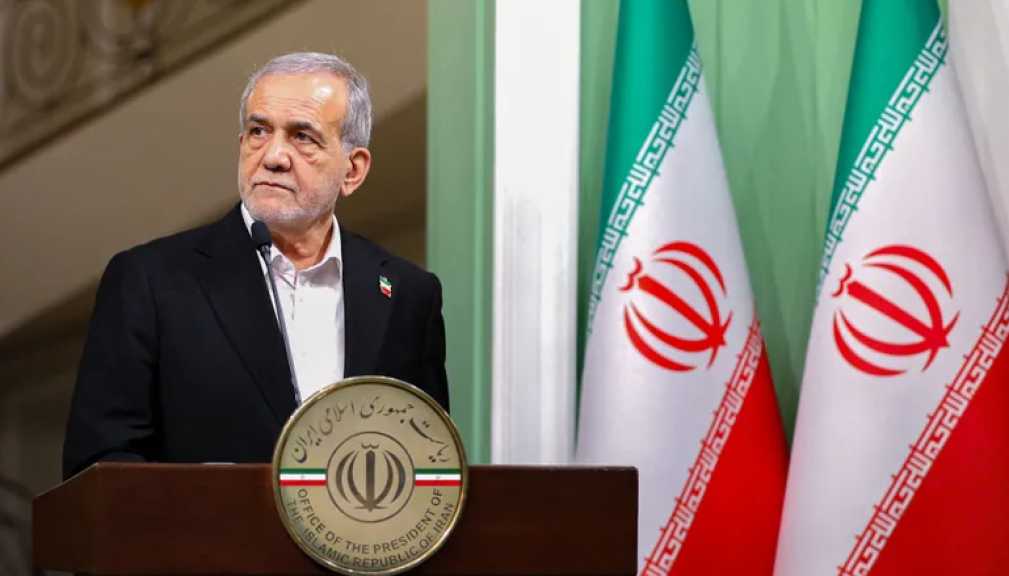 الرئيس الإيراني: لا نسعى لامتلاك سلاح نووي