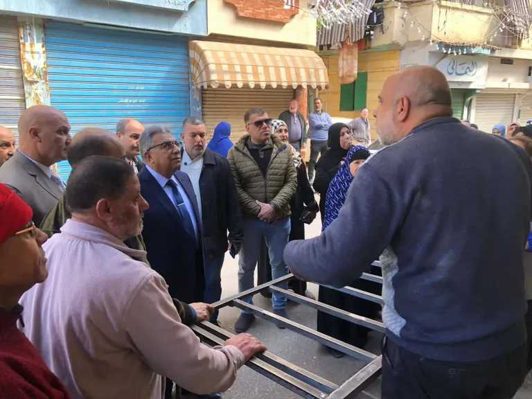 محافظ الدقهلية يتابع حملات التموين المكثفة على المخابز لضبط الأسواق