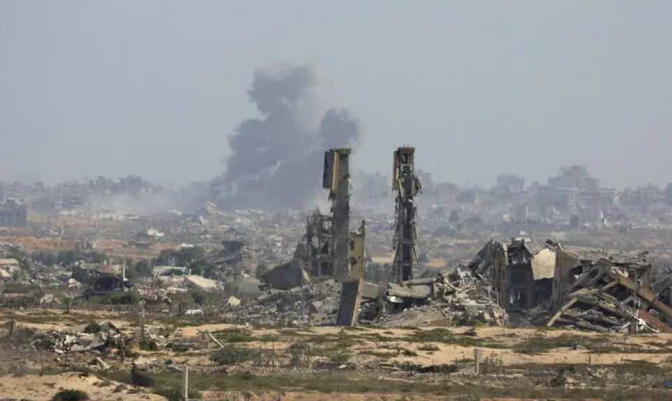 حماس: القصف الإسرائيلي المستمر على غزة يعكس تجاهل الاحتلال للجهود الدولية