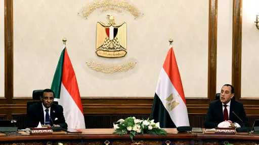 مدبولي يبحث مع مجلس الوزراء الانتقالي للسودان سبل تعزيز العلاقات الثنائية.. ملف نهر النيل الأبرز