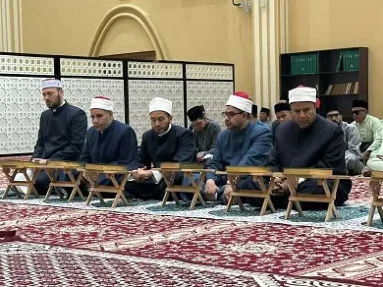 من باكستان إلى الصومال.. احتفالات عالمية باليوم العالمي للأزهر