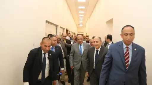 وزير الكهرباء يشارك العاملين بالوزارة والشركة القابضة ونقل الكهرباء إفطارهم الجماعي