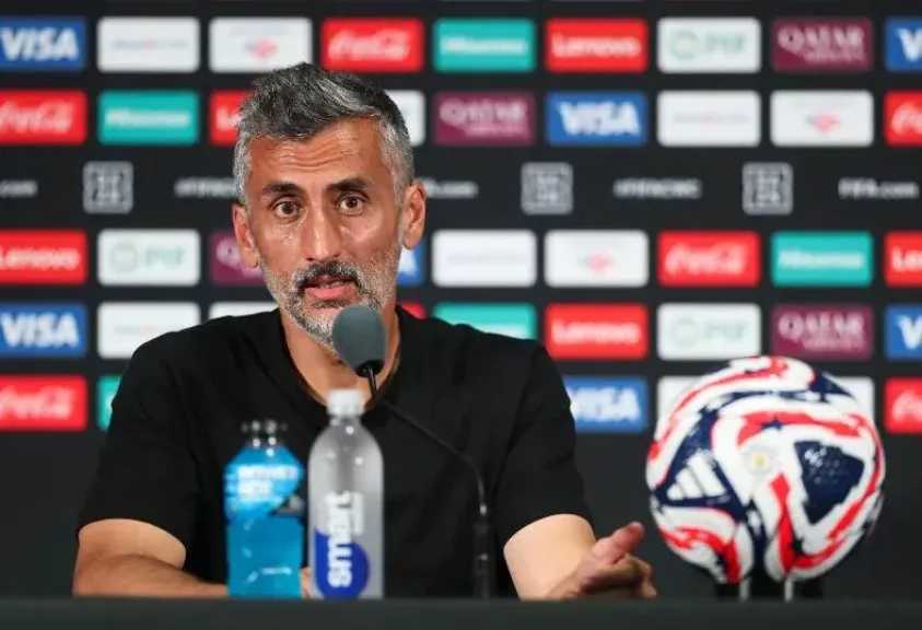 الإعلامي أحمد أسامة يكشف سبب رفض ريبيرو استلام الشرط الجزائي