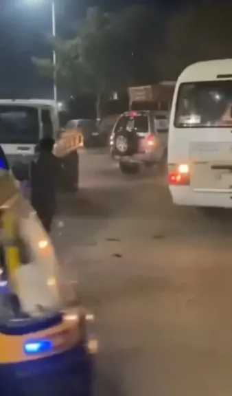 إصابة 3 أشخاص في واقعة اصطدام سيارة بالمارة وسيارات  في كرداسة