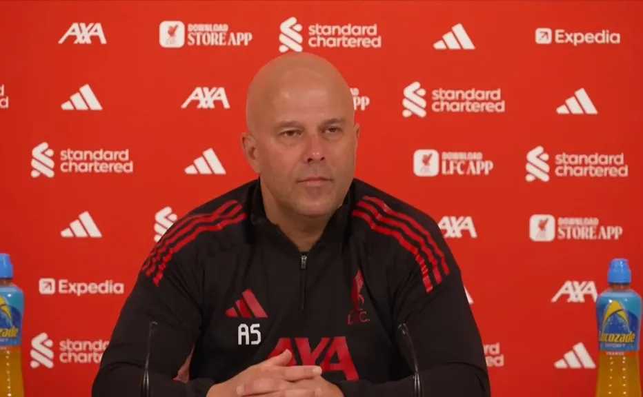 محمد صلاح يواجه فترة هدوء في تسجيل الأهداف؟.. سلوت يرد