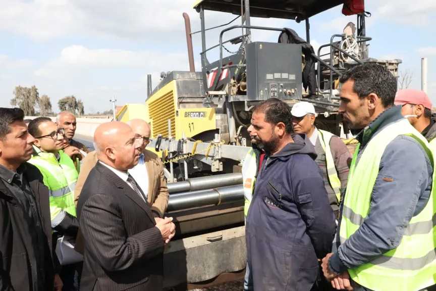 وزير النقل يتفقد مشروع إنشاء طريق حر من بنها حتى المنصورة