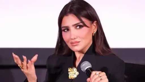 مي عمر تنعى والدها وتكشف موعد العزاء