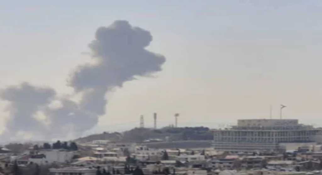 مسؤول أمريكي: نفذنا ضربات جوية وبحرية ضد إيران