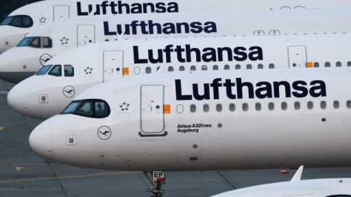 «لوفتهانزا» تعلق رحلاتها إلى الشرق الأوسط حتى 7 مارس بسبب التصعيد العسكري في المنطقة