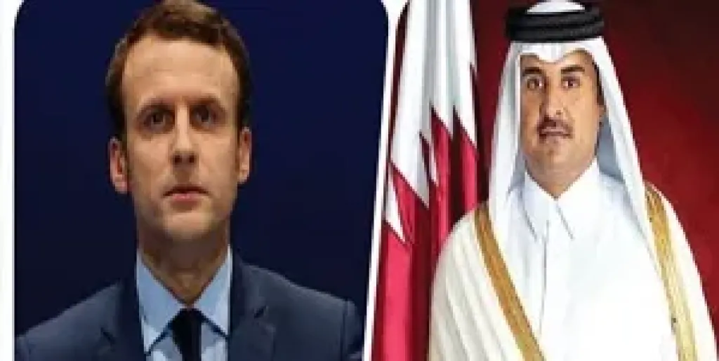 أمير قطر يتلقى اتصالين من الرئيس الفرنسي ورئيس الوزراء اليوناني لبحث تطورات المنطقة