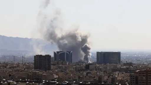 جيش الاحتلال الإسرائيلي يعلن تدمير مقر القيادة العامة لقوى الأمن الداخلي في إيران