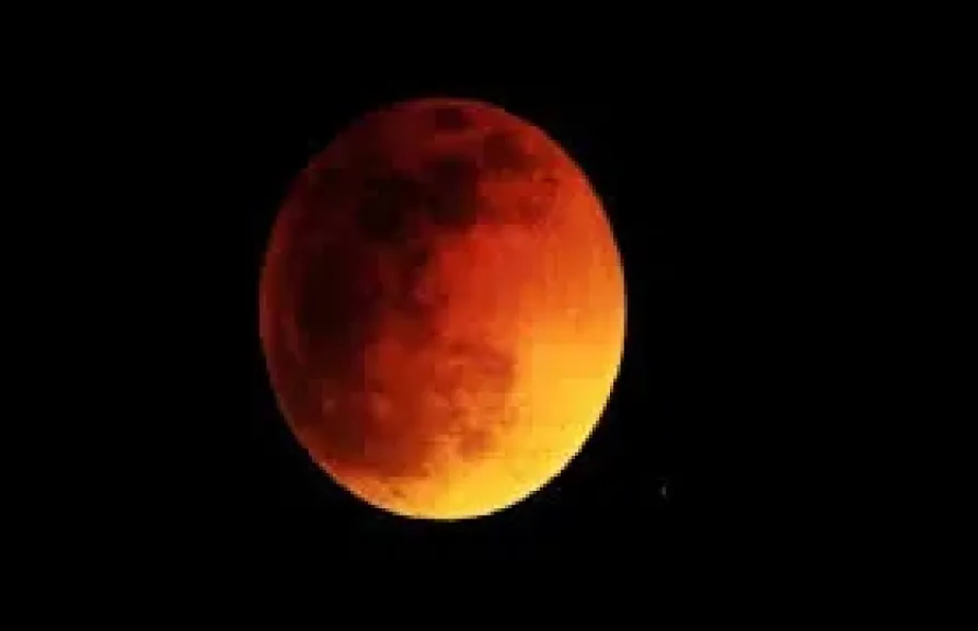 خسوف قمر 