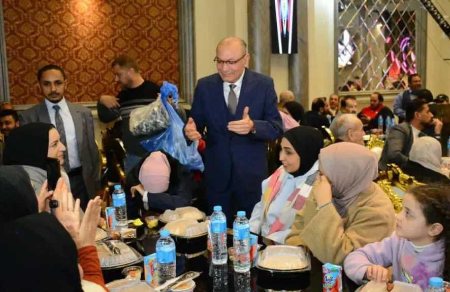 سفارة تركيا بالقاهرة تقدم مساعدات لـ 500 فلسطينيي بمناسبة شهر رمضان