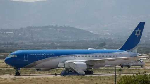 ألمانيا تؤكد الاستجابة لطلب تل أبيب بنقل طائرة حكومية إسرائيلية إلى مطار برلين