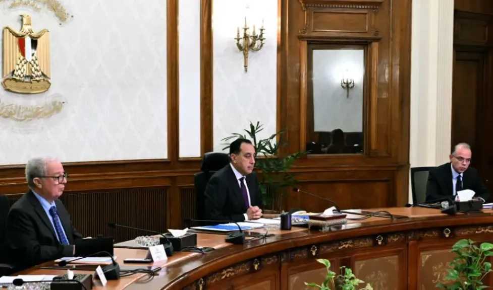 رئيس الوزراء: يجب تحديث سيناريوهات التعامل مع تداعيات العمليات الأمريكية الإسرائيلية ضد إيران