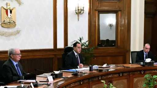 رئيس الوزراء: يجب تحديث سيناريوهات التعامل مع تداعيات... رئيس الوزراء: يجب تحديث سيناريوهات التعامل مع تداعيات العمليات الأمريكية الإسرائيلية ضد إيران