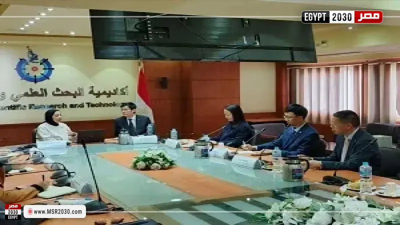 أكاديمية البحث العلمي والتكنولوجيا تبحث توسيع الشراكة مع المؤسسات العلمية الصينية