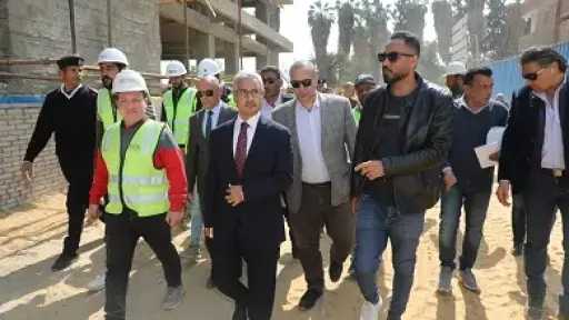 محافظ بني سويف يتابع تطوير مستشفى ببا ويوجه بتقرير شهري لنسب التنفيذ