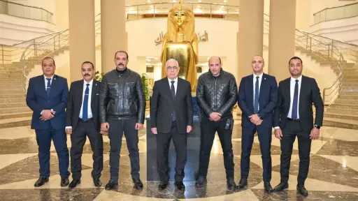 النائب العام يشارك موظفي السكرتارية وأفراد الحراسة مأدبة... النائب العام يشارك موظفي السكرتارية وأفراد الحراسة مأدبة إفطار رمضان بالنيابة العامة