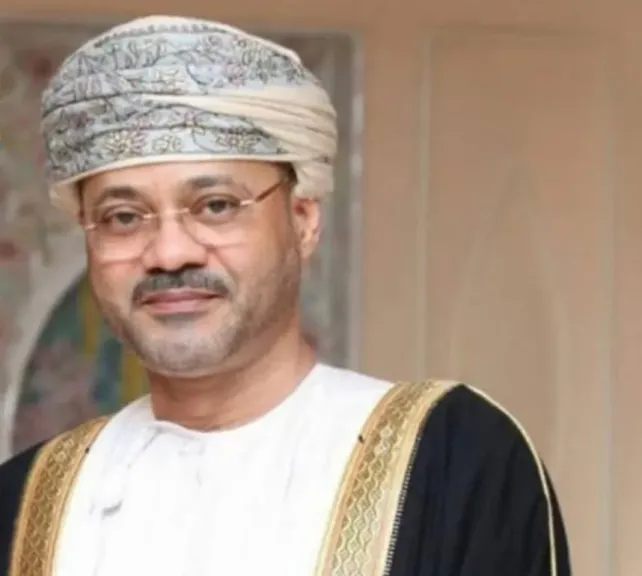 وزير الخارجية العماني