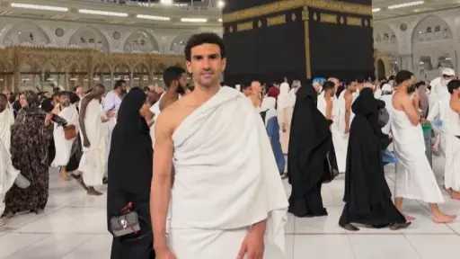 محمد عواد يغادر الزمالك مؤقتًا لأداء العمرة ويزور... محمد عواد يغادر الزمالك مؤقتًا لأداء العمرة ويزور نادي الوحدة السعودي