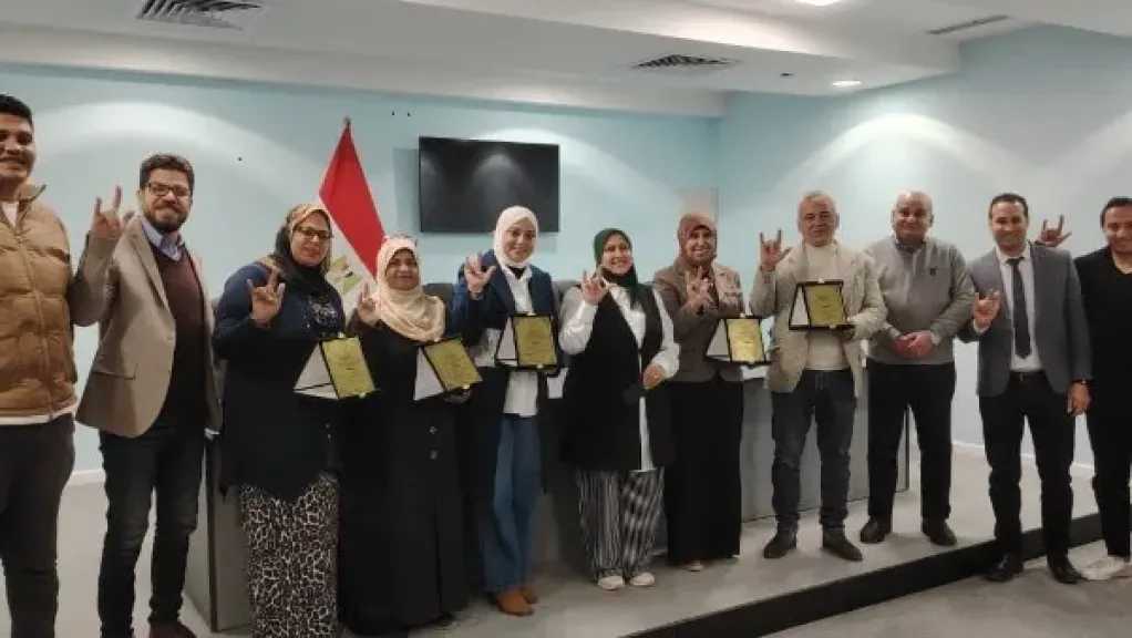 الرعاية الصحية تُطلق مبادرة «رهن إشارتك» لتعليم لغة الإشارة لمنتسبيها بمحافظة السويس