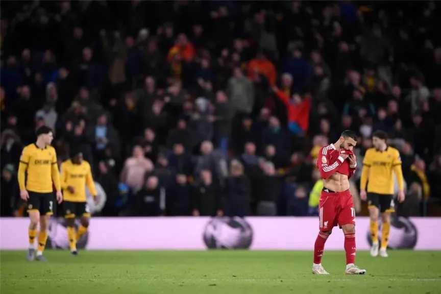 هدف صلاح لا يكفي.. الانتقادات تطال نجم ليفربول بعد خسارة البريميرليج