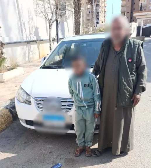 الأمن يكشف ملابسات فيديو طفل يقود سيارة فى السويس