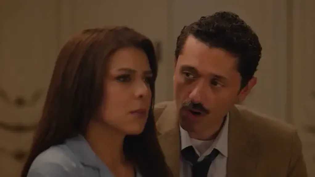 مواقف كوميدية وشكوك زوجية.. تفاصيل الحلقة الأولى من مسلسل “المتر سمير”