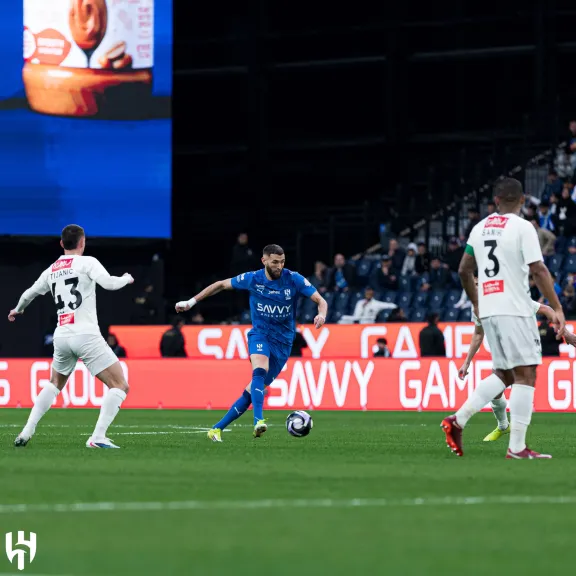 الهلال ضد النجمة