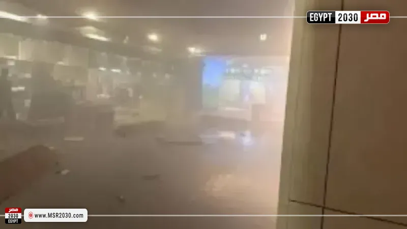 إخلاء مبان في دبي مارينا بعد سقوط شظايا اعتراض جوي على برج سكني