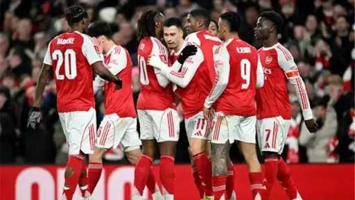 كم نقطة يحتاجها آرسنال للتتويج بلقب الدوري الإنجليزي؟