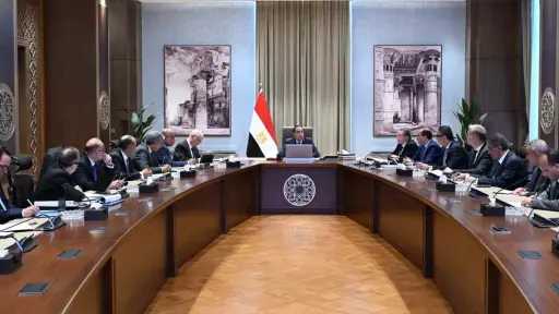 رئيس الوزراء يتابع تداعيات التصعيد العسكري بالمنطقة وتأثيراته في سلاسل الإمداد