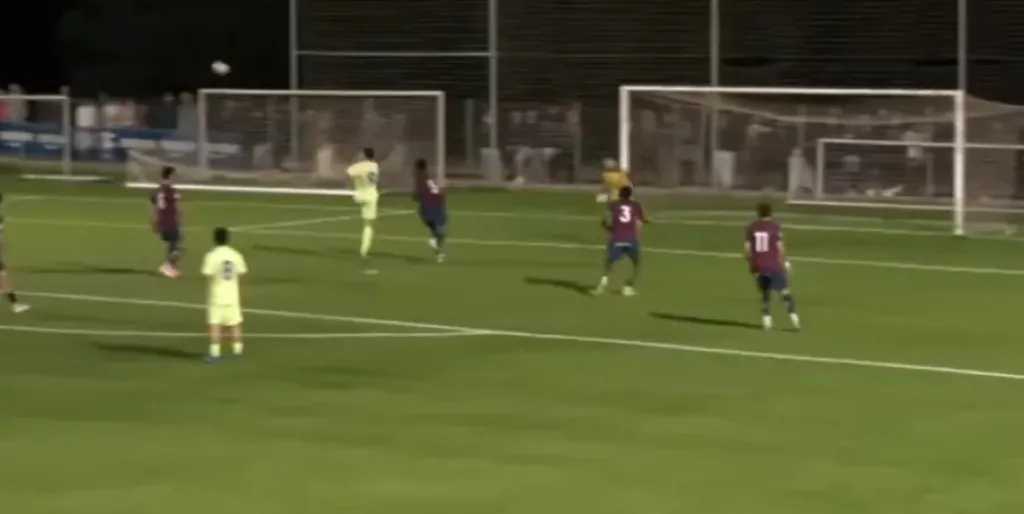 حمزة عبد الكريم يسجل أول أهدافه مع شباب برشلونة في شباك هويسكا