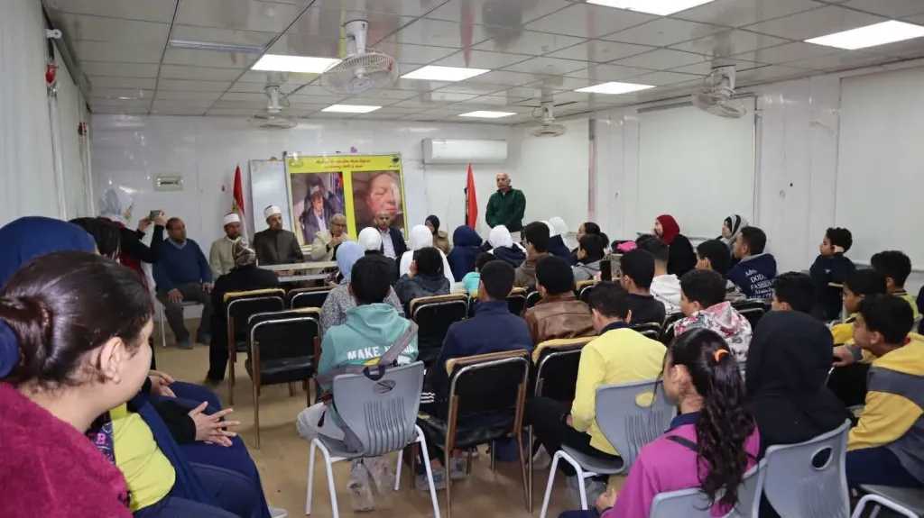 السكة الحديد تنظم ندوة لطلبة المدارس بالجيزة للتوعية بأخلاقيات التعامل مع المرافق العامة