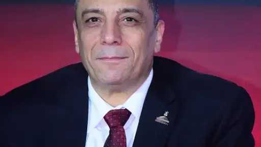 النائب هاني حليم يدعو الحكومة لوضع خطة عاجلة... النائب هاني حليم يدعو الحكومة لوضع خطة عاجلة لجذب رؤوس الأموال الهاربة من مناطق الصراع