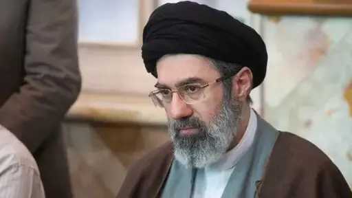 رسميا.. تعيين مجتبى خامنئي مرشدا لإيران خلفا لوالده
