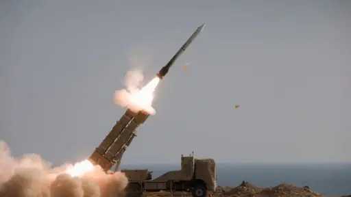 إيران تعلن تنفيذ هجمات بصواريخ ذات رؤوس حربية ثقيلة