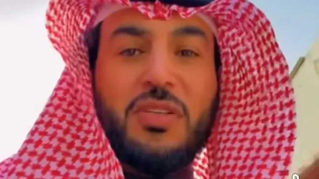 سعودي يشيد بأخلاق مصري في المملكة بعد ضياع هاتفه: رفض المكافأة