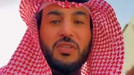 سعودي يشيد بأخلاق مصري في المملكة بعد ضياع هاتفه: رفض المكافأة