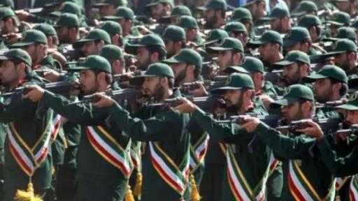 الحرس الثوري الإيراني يهدد بمنع تصدير النفط والولايات المتحدة تحذر من ضربات أشد