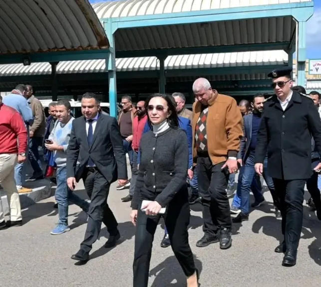 جانب من جولة محافظ البحيرة