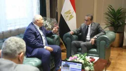 وزيرا الصحة والاستثمار يبحثان آليات تطوير وتوسيع منظومة التأمين الصحي الشامل