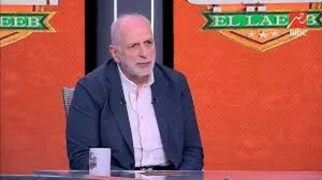 محمد عبد الوهاب ينتقد أداء الأهلي: روح الفانلة الحمراء اختفت