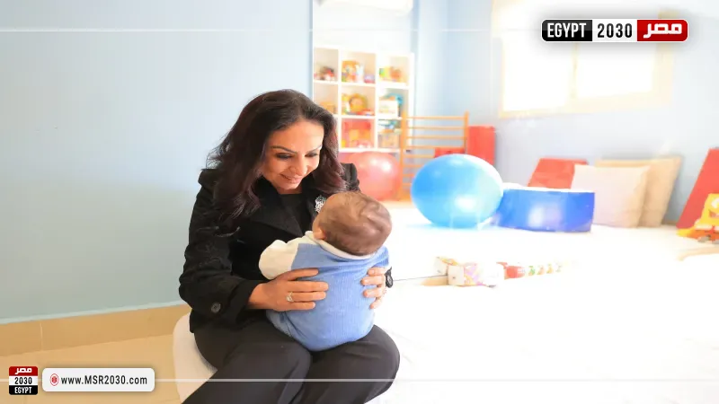 رمضان في الميدان .. وزيرة التضامن بين الأيتام وموائد الخير