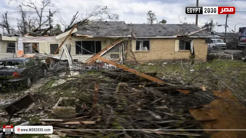 أمريكا: مقتل شخصين في أعاصير في شمال غرب إنديانا وأضرار مادية بولاية إلينوي