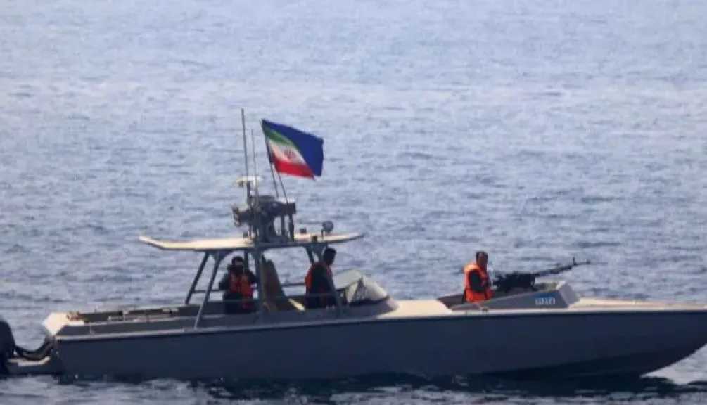سنتكوم تدعو المدنيين في إيران إلى تجنب الموانئ التي تعمل فيها القوات الإيرانية