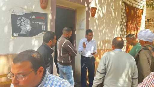 رئيس مدينة أرمنت يتابع مستجدات ”حياة كريمة” ويعقد لقاءً مفتوحاً للاستماع لمطالب المواطنين