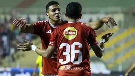 عاجل| خطوة نارية من الأهلي.. طلب رسمي لاستقدام حكام أجانب لقمتَي الزمالك وبيراميدز